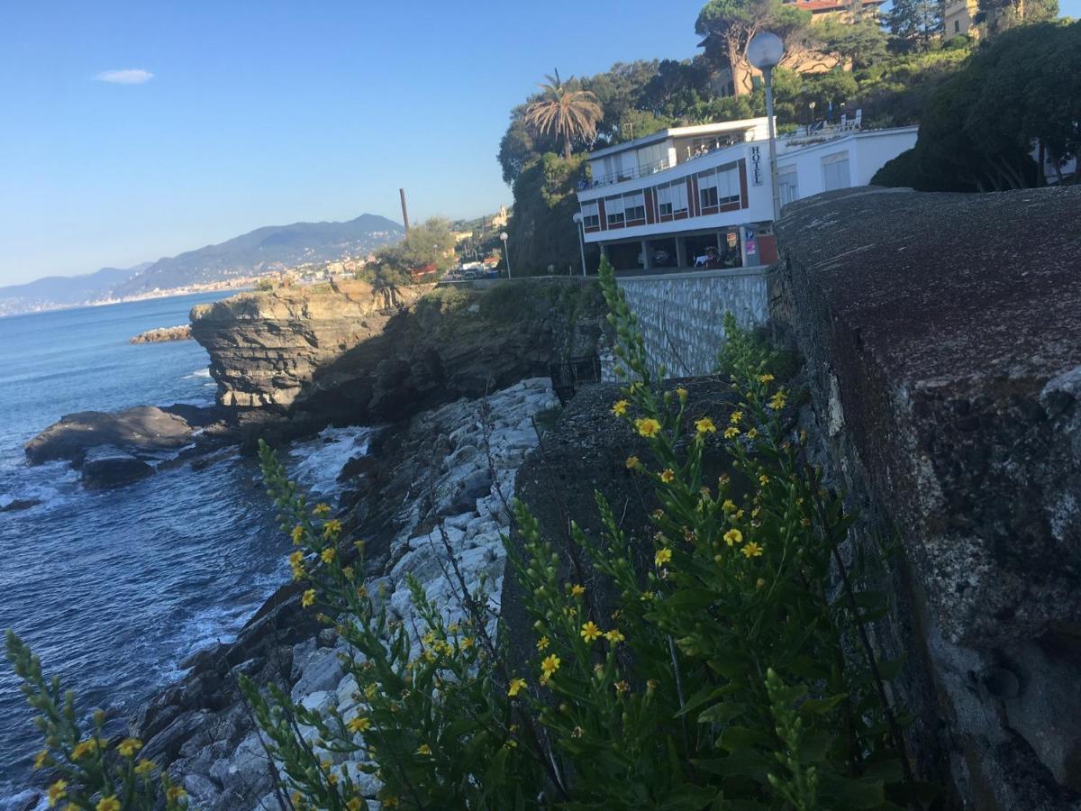 Hotel La Scogliera Cavi di Lavagna Exterior foto